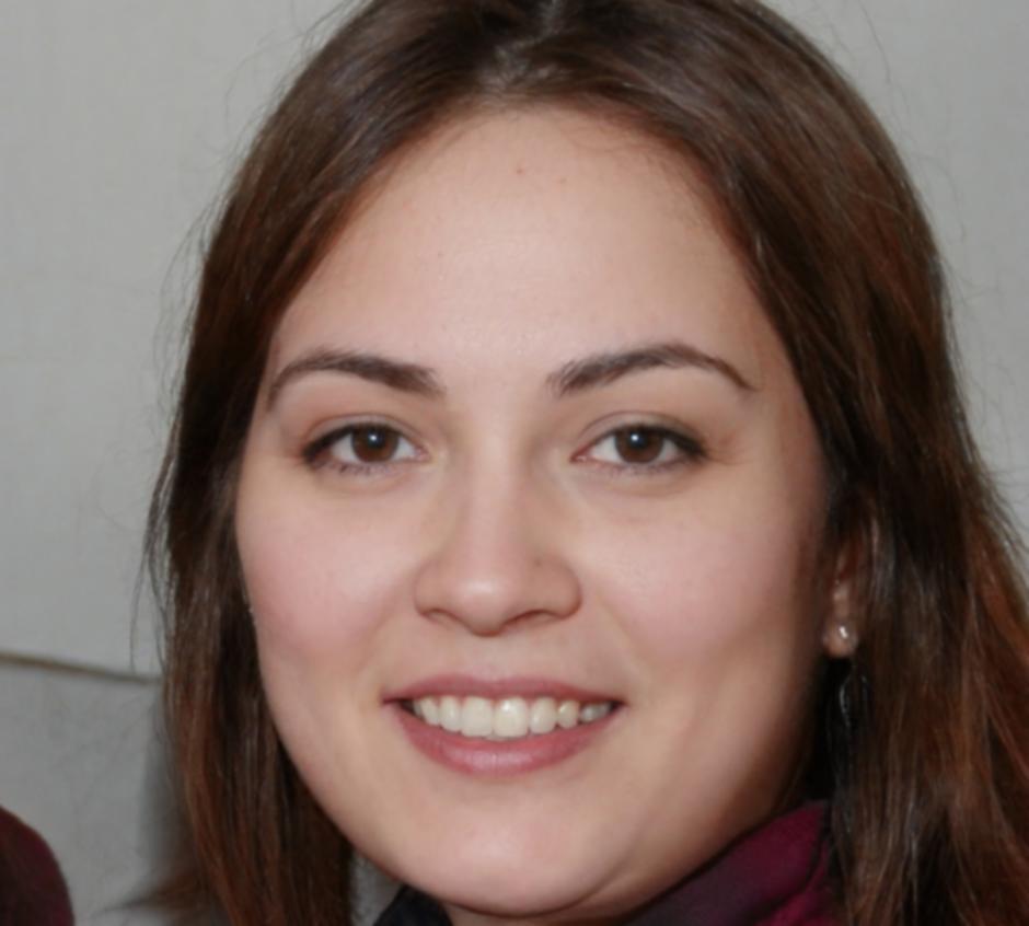 Beraterin Sarah Weißbach erklärt Vertriebsstrategien